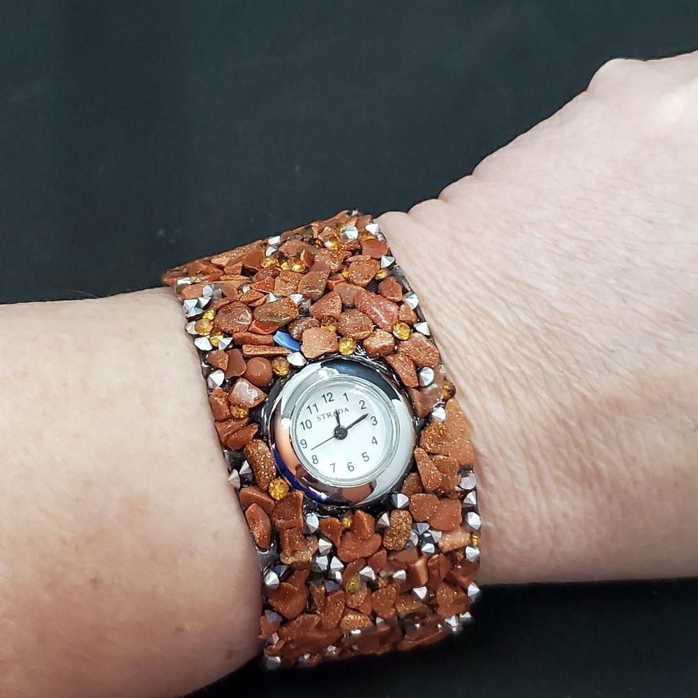 Strada Brown Watch - Picture 11 of 16